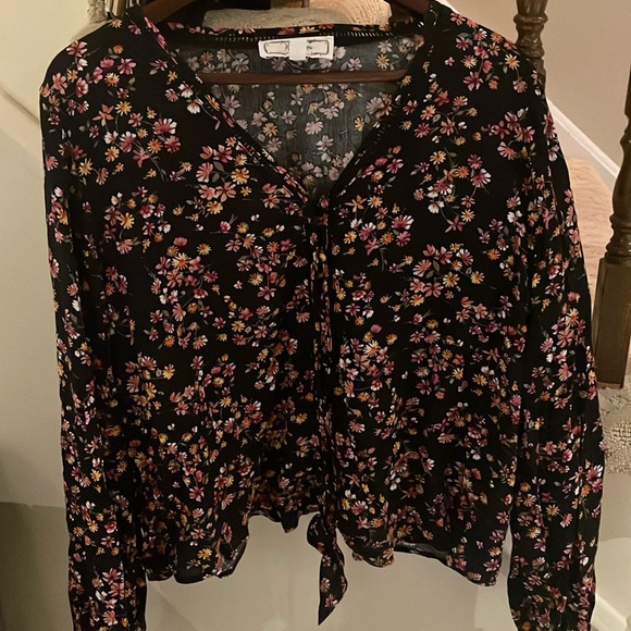 Floral blouse by hippie rose - Picture 1 of 5